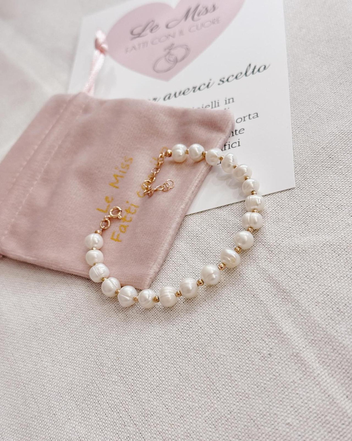 Bracciale perle bianca irregolare e micro sferette