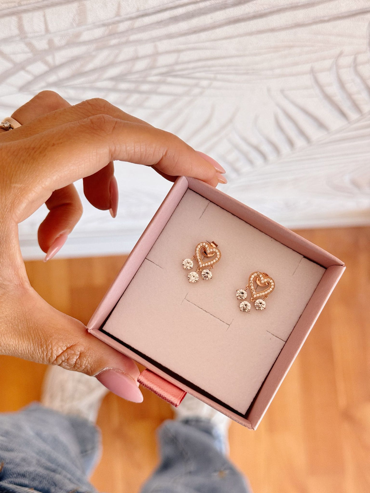 Cuori zirconi con pendenti punto luce