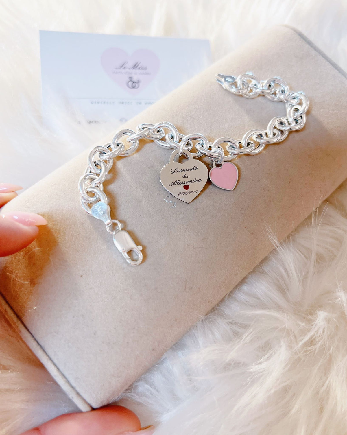 Bracciale catena cuore inciso e cuoricino smaltato