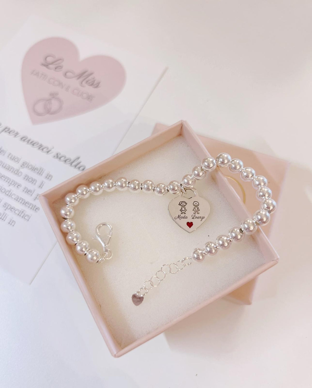 Bracciale sfere medie cuore inciso