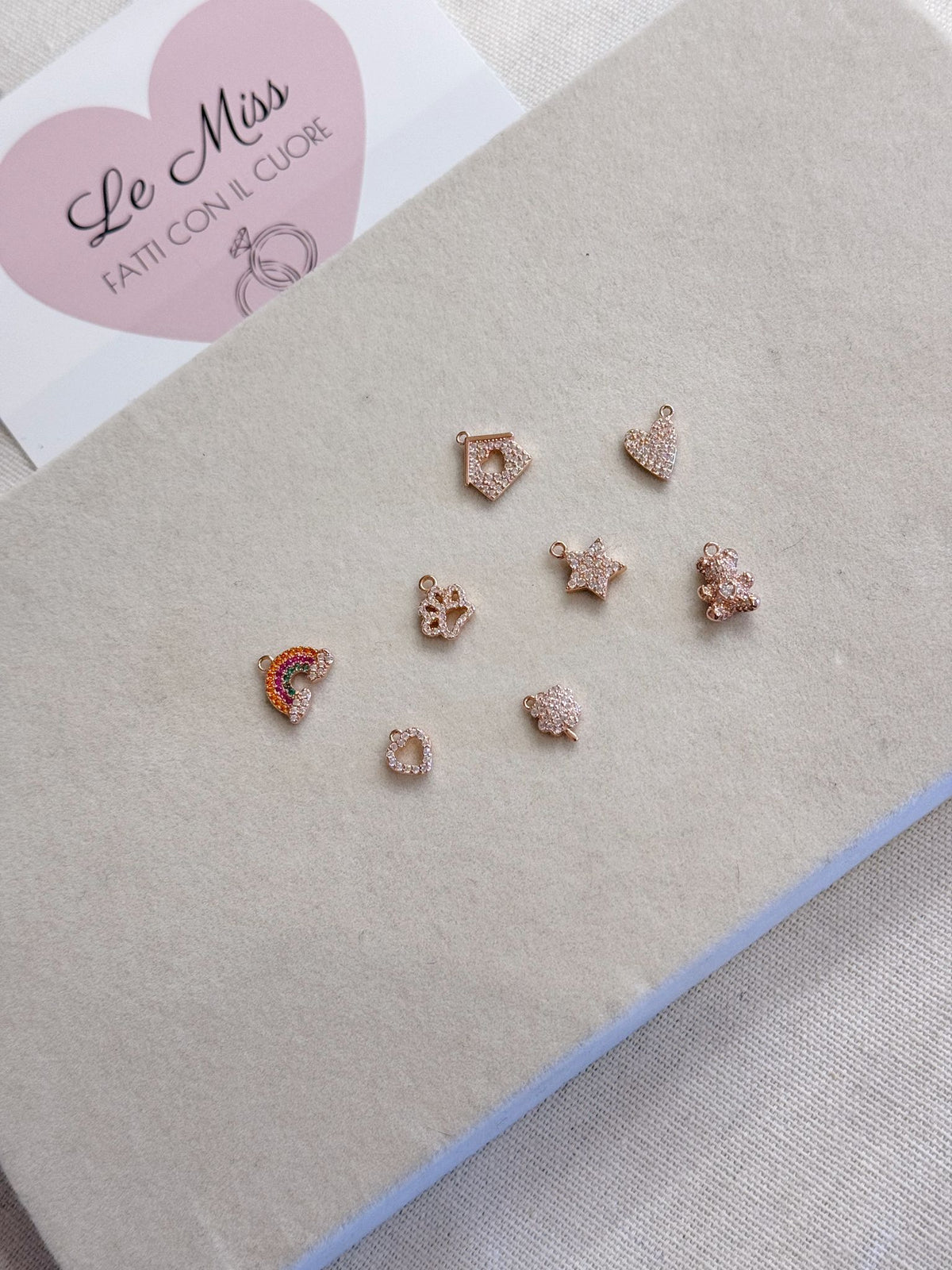 Rocailles charms zirconi