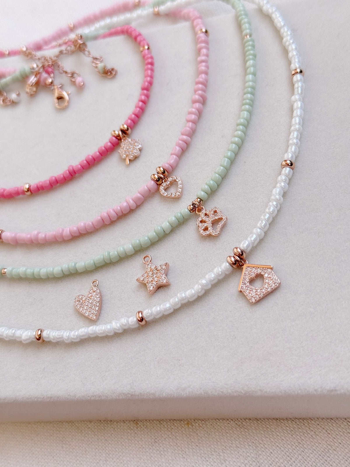 Rocailles charms zirconi