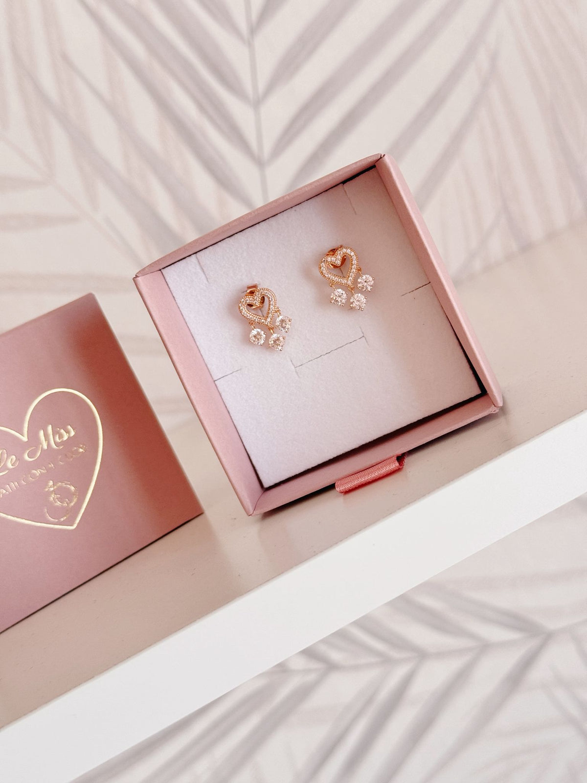 Cuori zirconi con pendenti punto luce