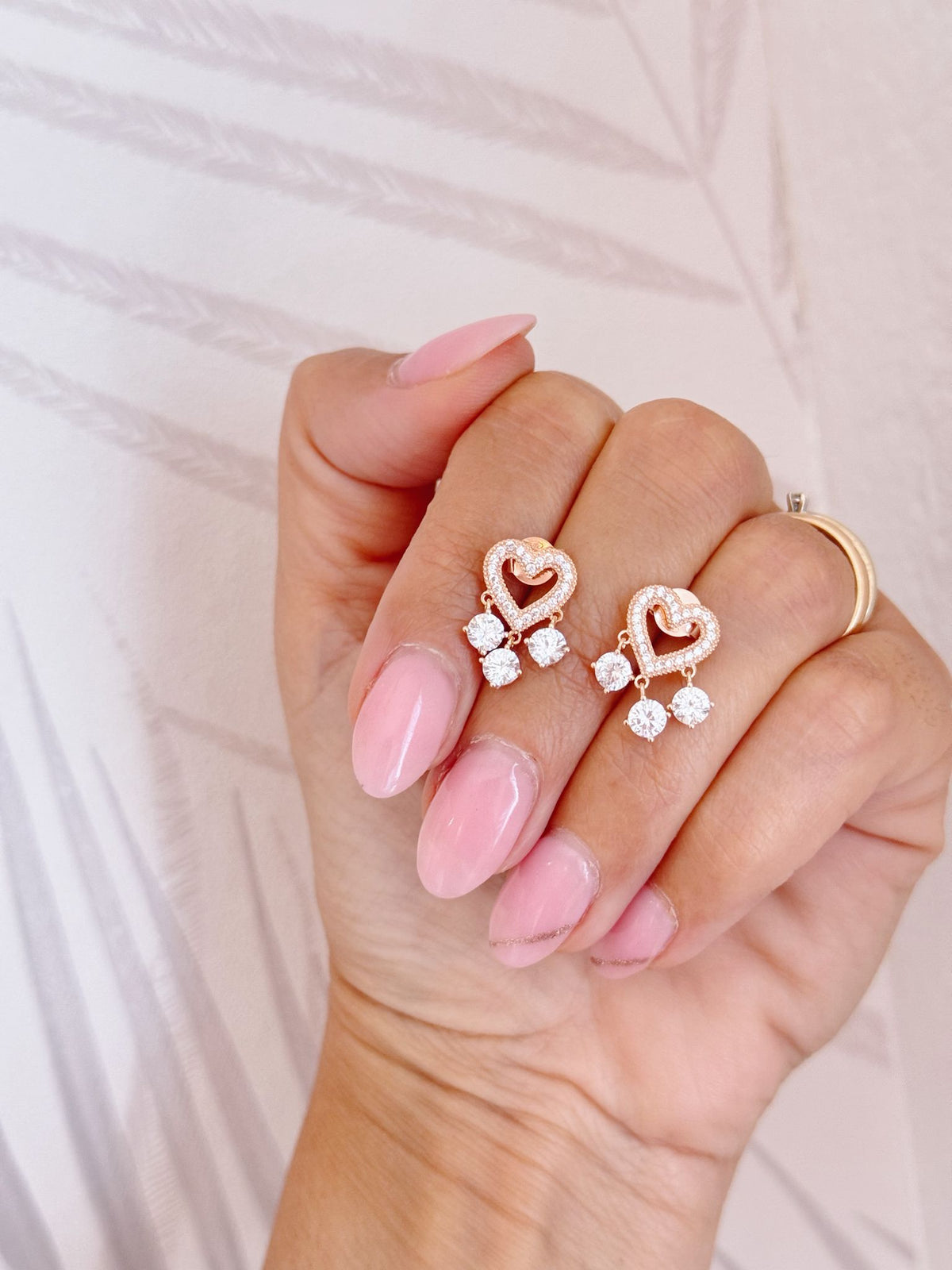 Cuori zirconi con pendenti punto luce